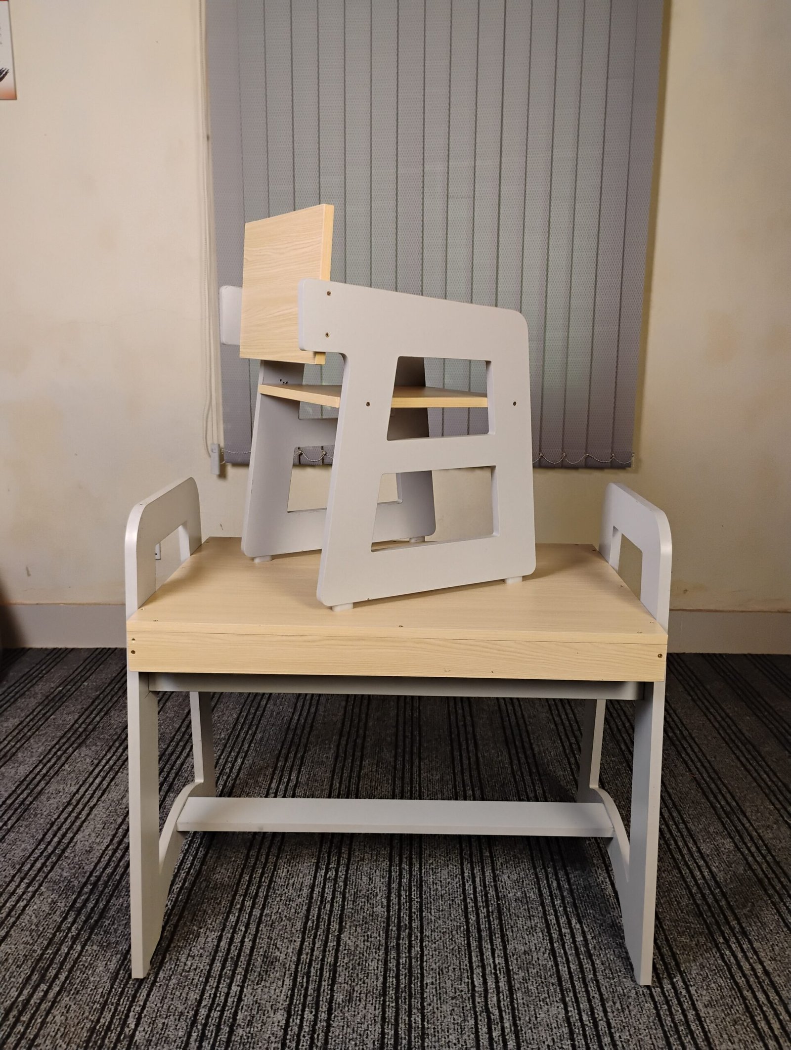 কিডস ডেস্ক & চেয়ার সেট | Kids Desk &  Chair set
